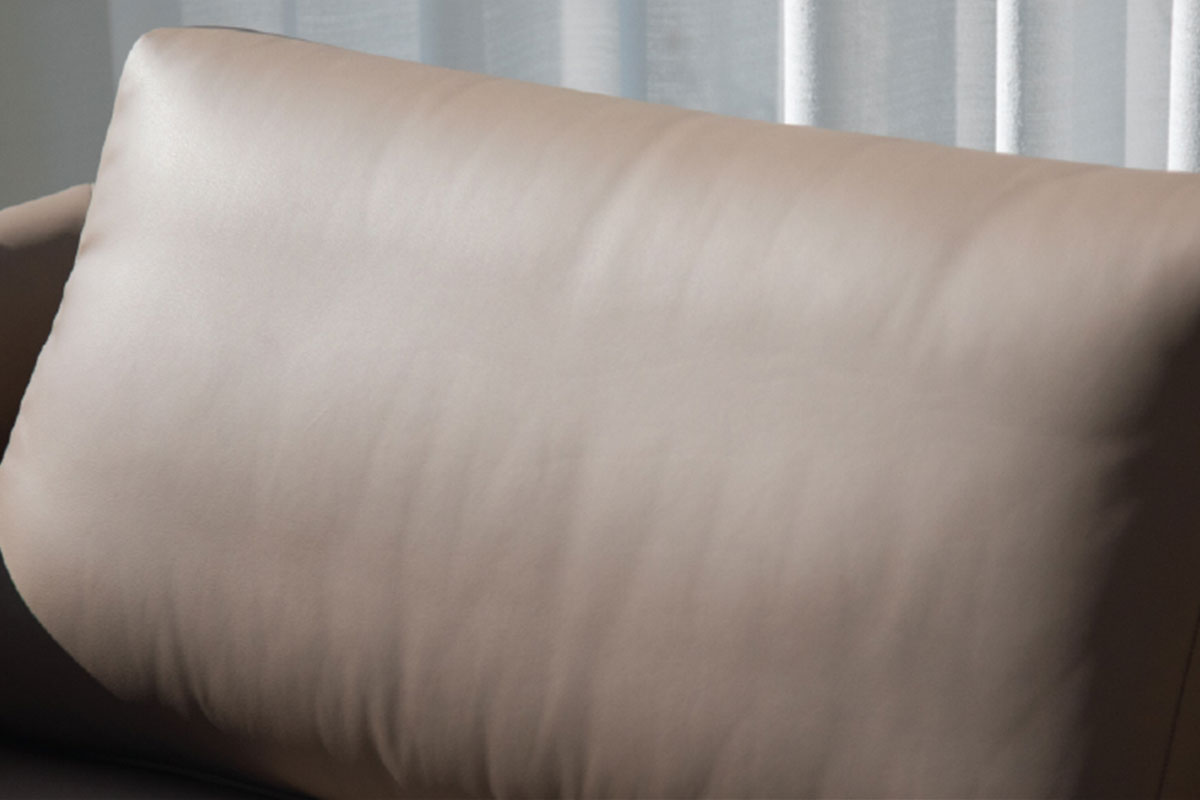 LINEAR SOFA / FABRIC