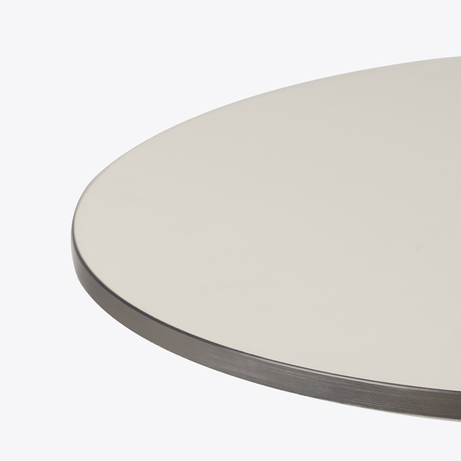 잭슨 Plato Side Table