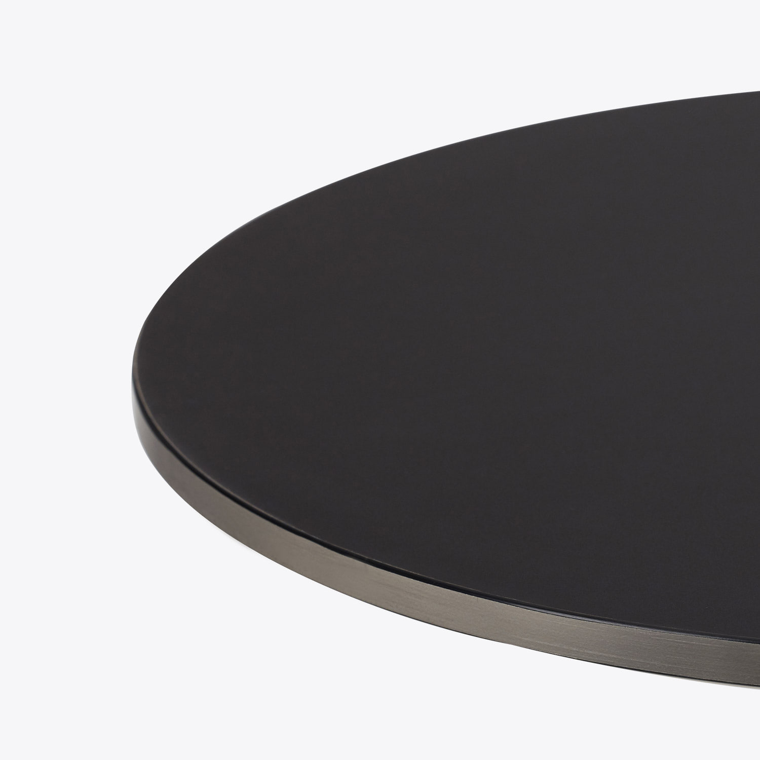 잭슨 Plato Side Table