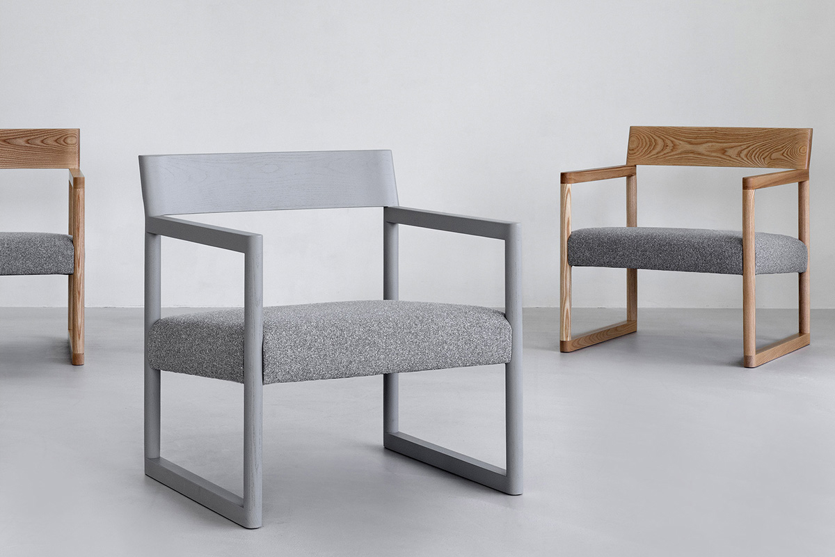 잭슨 Round B Lounge Chair 