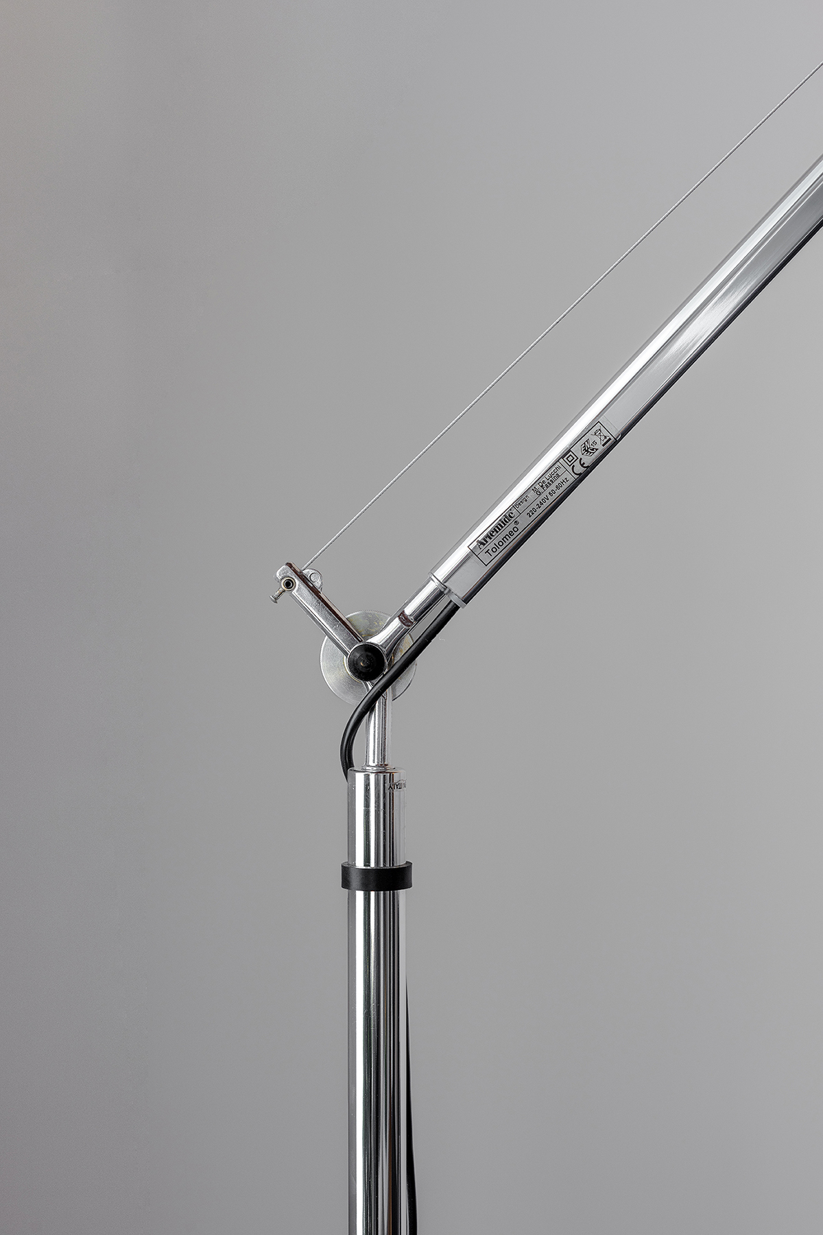 Tolomeo Mega Floor