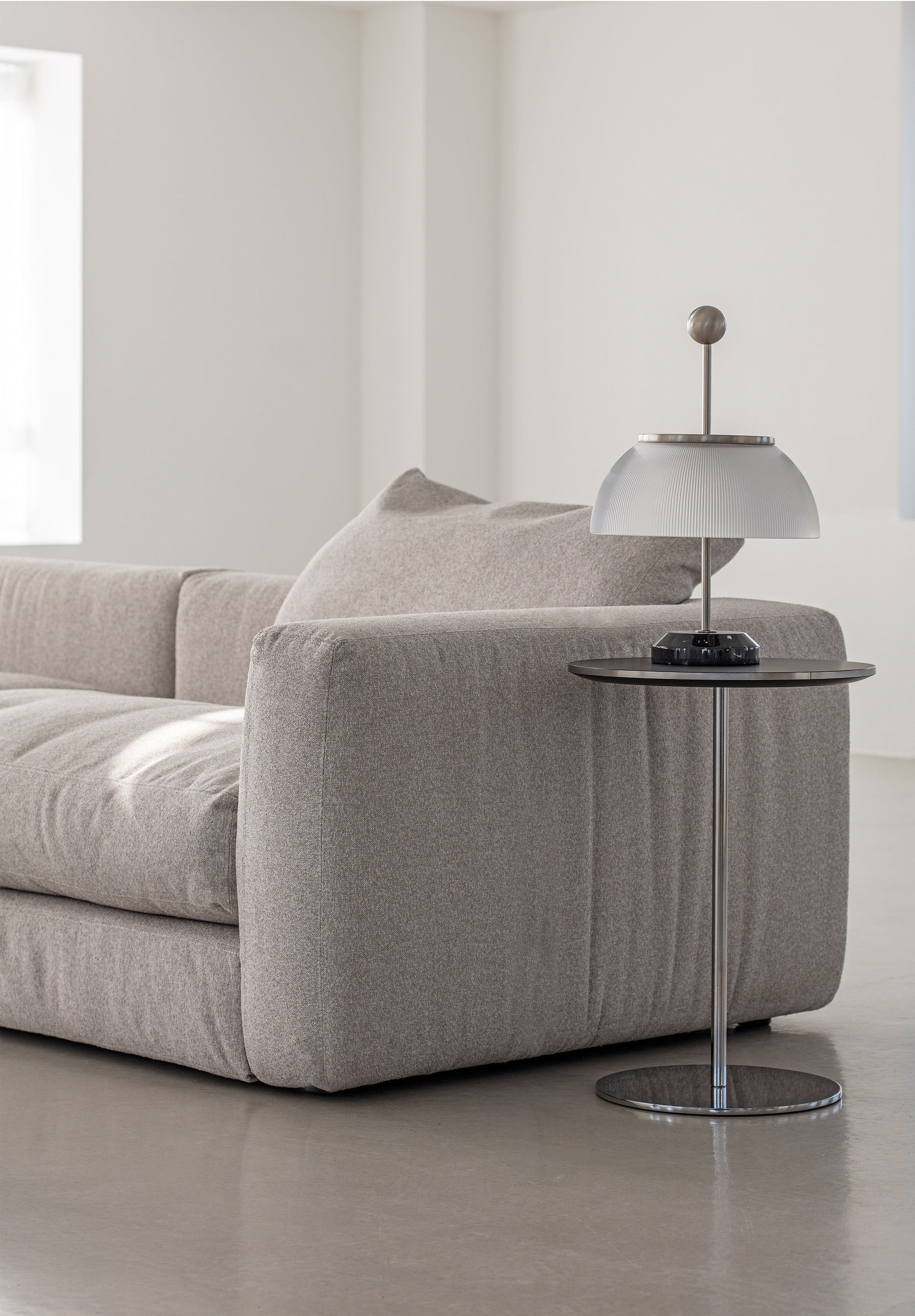 잭슨 Lean Sofa