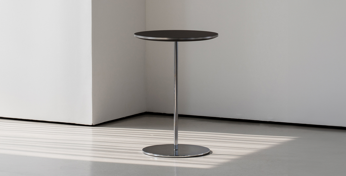 잭슨 Plato Side Table