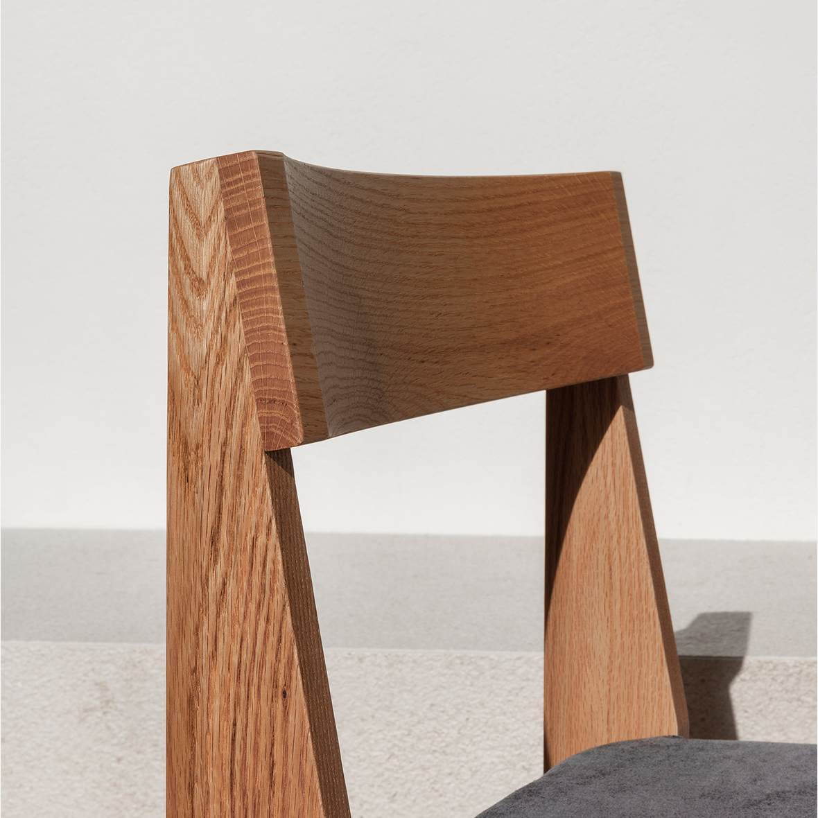 잭슨 Tilt Chair
