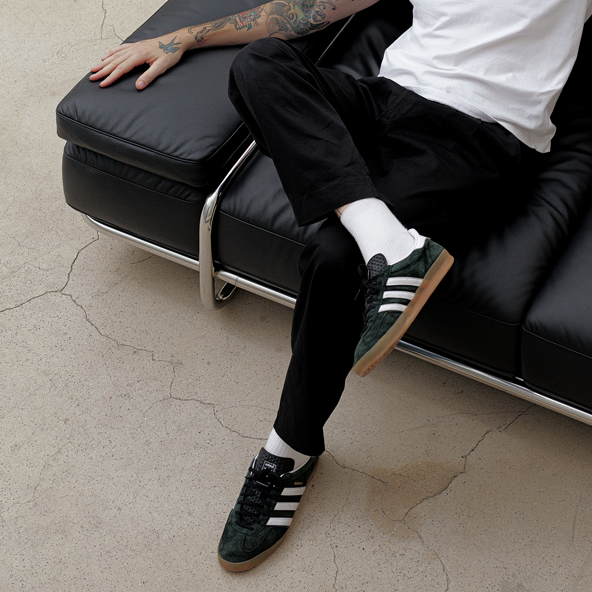 무니토 NOIR SOFA | Leather