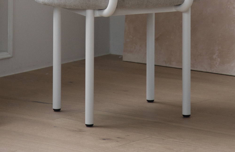 무니토 BOLD CHAIR