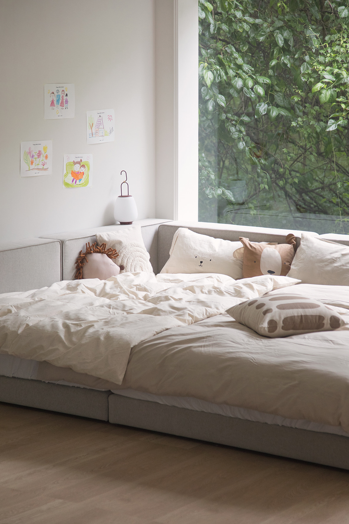 무니토 TIMELESS BED / BASIC