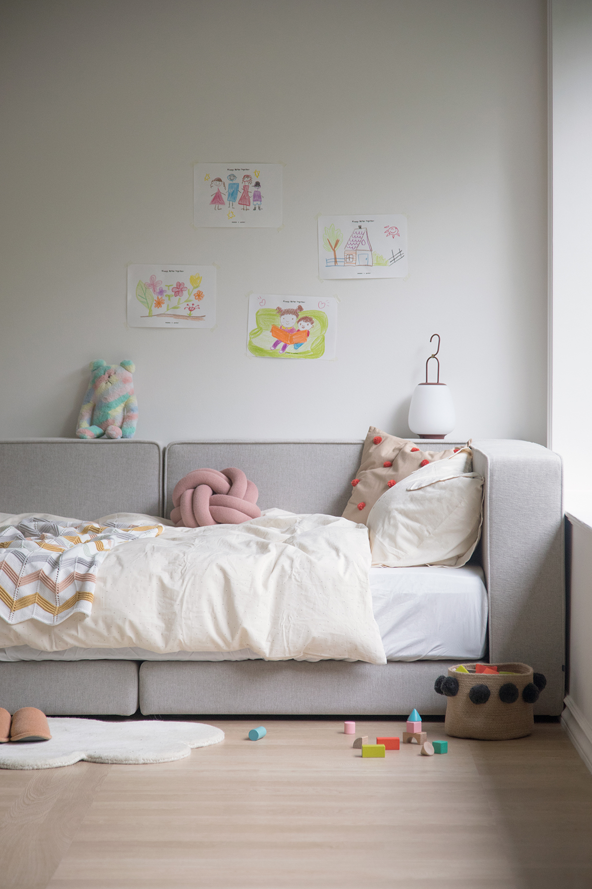 무니토 TIMELESS BED / BASIC