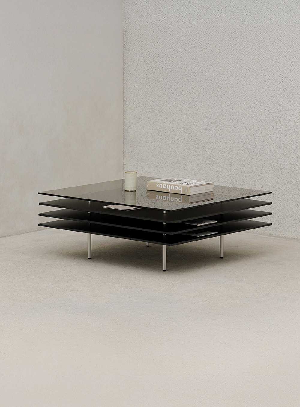 바이헤이데이 - Piloti Sofa Table | Light